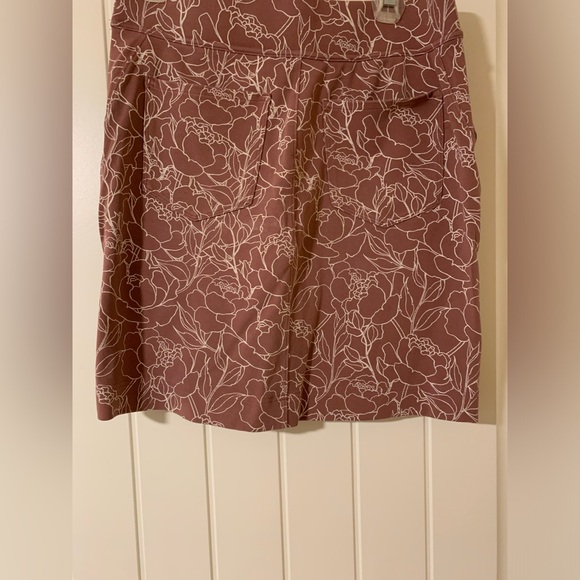 Women’s Duluth Trading Co. Skirt - Picture 2 of 3